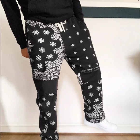 Jaded London | Pants | Jaded London Sweatpants With Paisleyprint 